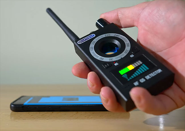 Détecteur de micro espion fonctionne aussi sur les téléphones