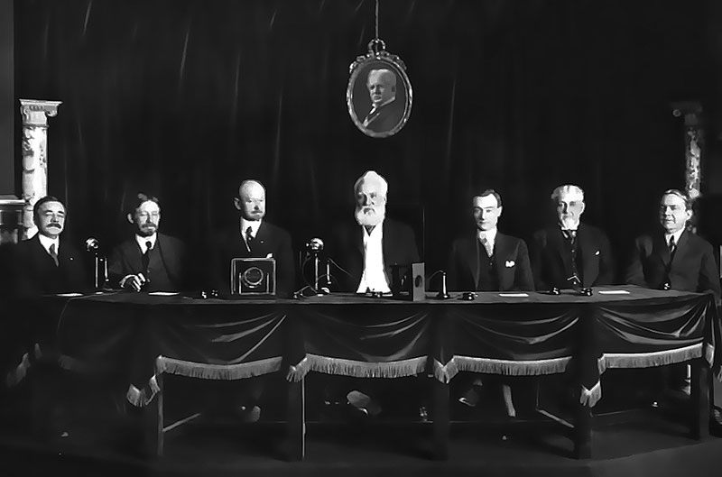 Alexander Graham Bell