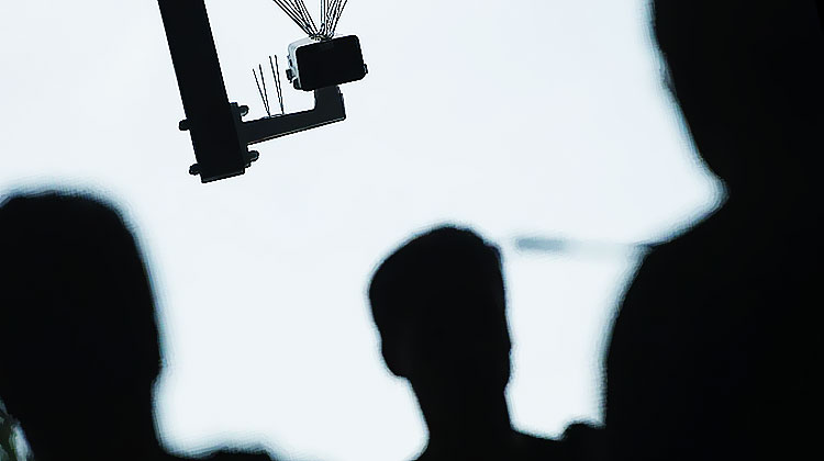 camera espionne employes