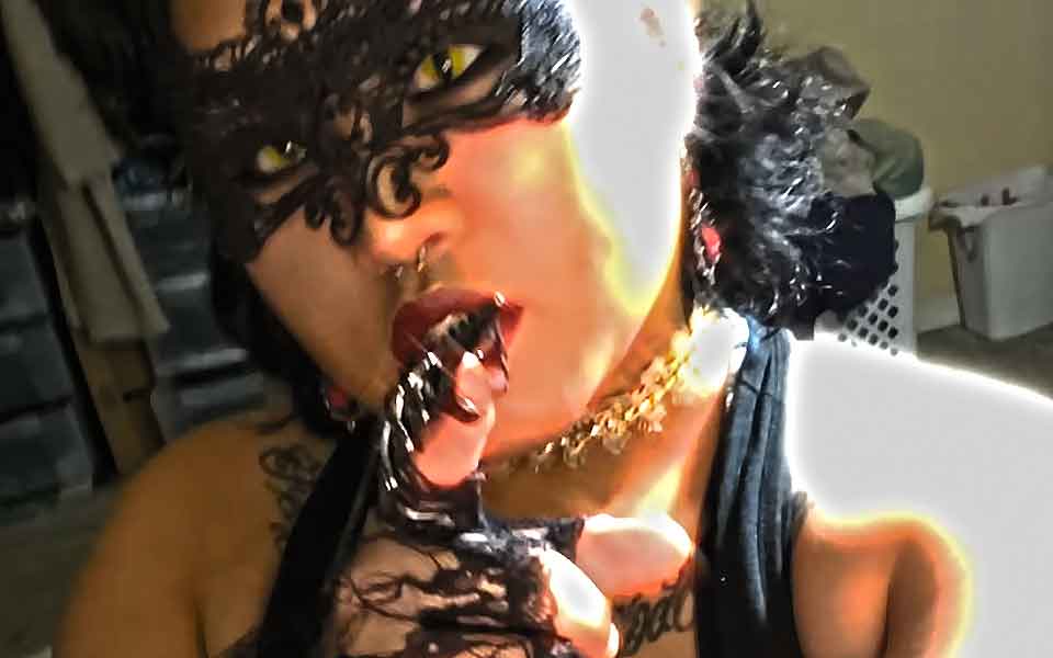 femme chatte2