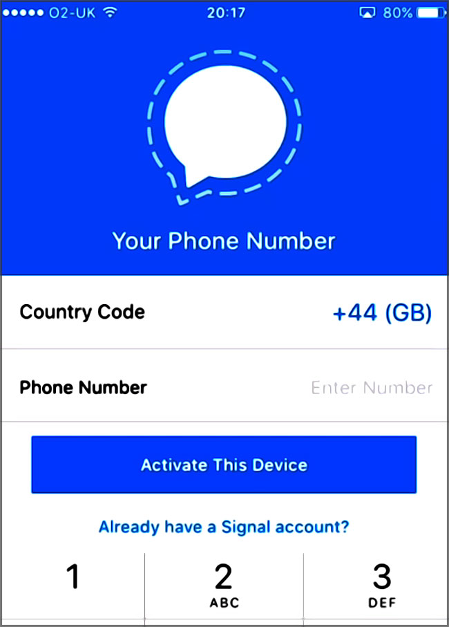 Signal demande un numéro de téléphone à l'installation