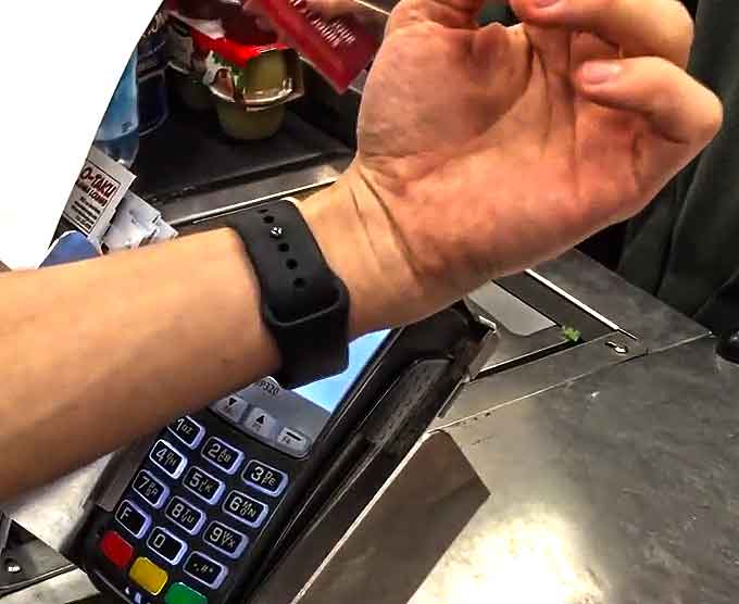 Paiement sans contact avec Apple Watch