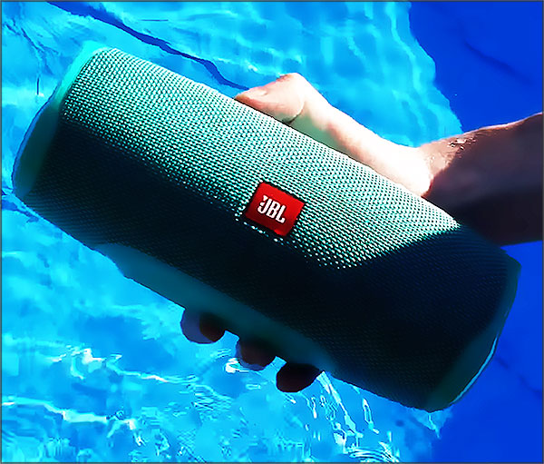 JBL Charge 4