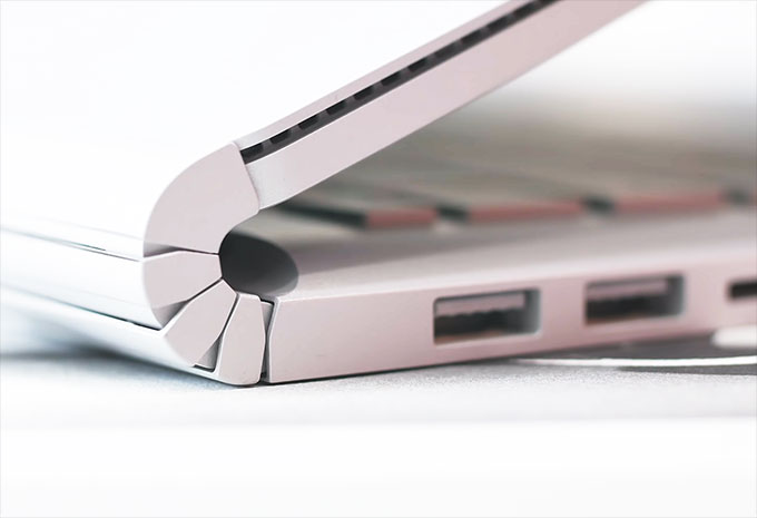 Microsoft Surface Book 2