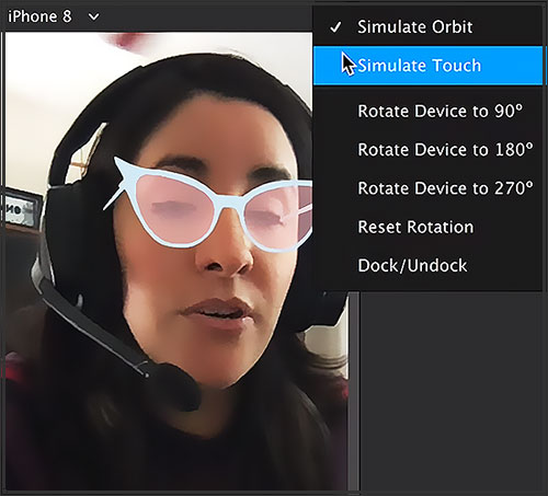 La manipulation de l'image derrière les filtres Instagram : une influenceuse se crée de fausses lunettes sur un logiciel assité par ordinateur