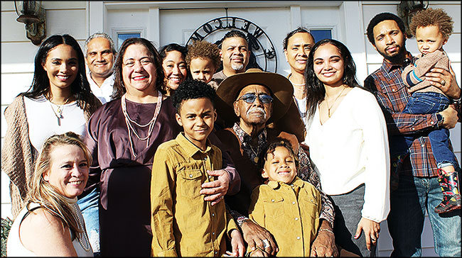 Famille au complet
