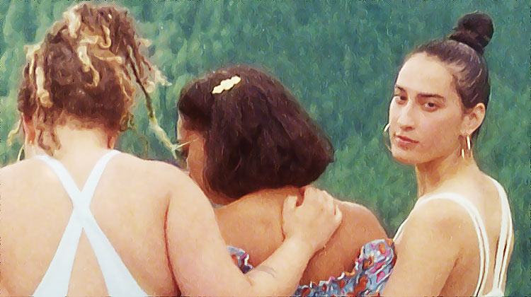 Jeune fille quitte son groupe d'amies