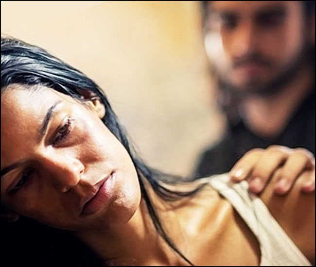 une femme degoutee par son mari violent