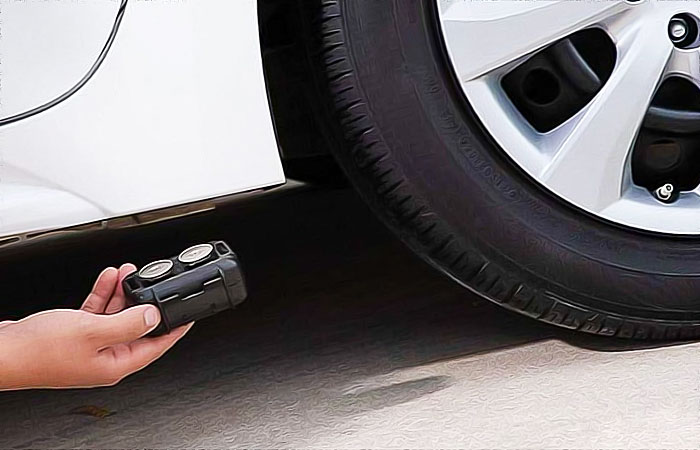 deposer un gps espion sous voiture