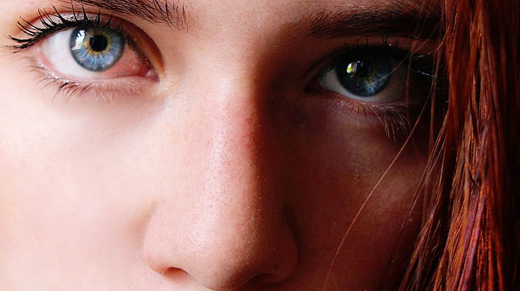 regard dune femme psychopathe