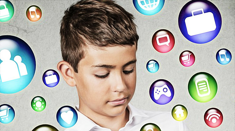 enfant sur les reseaux sociaux