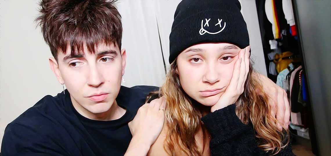 couple embarrasse par un mensonge