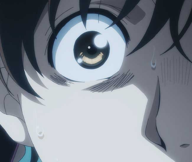Gros plan œil étonné de personnage animé.